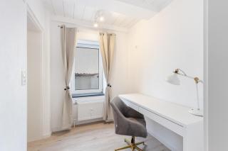 Terrace apartment with 5 rooms, Whirlpool and BBQ - Augsburg - 9