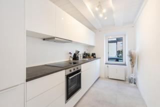 Terrace apartment with 5 rooms, Whirlpool and BBQ - Augsburg - 7