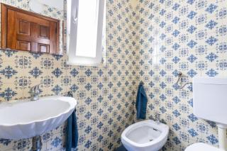 Superb Carvoeiro Villa Villa Alegria Do Sul 7 Bedrooms Perfect For Larger Groups - Porches - 3