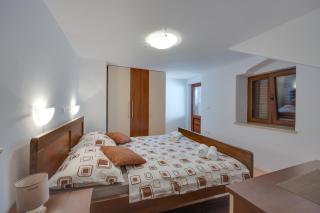 Holiday Home Ema - Happy Rentals - Vabriga - 4