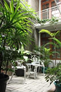 Bed and Breakfast Tomang - Jakarta - 2