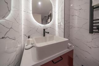 D37 - Dohány Street Urban Suite - Best Location by BQA - 2