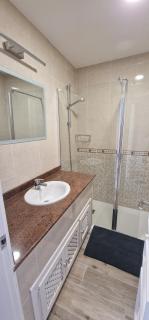 Large 1 Bedroom Apartment Close To Puerto Banus - Marbella - 3