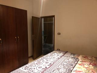 Three-Bedroom Apartment in Mohandseen - Il Cairo - 2