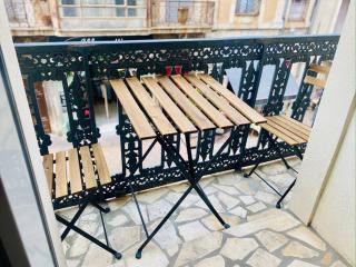 ''Le Général'' Superbe appartement Haussmanien climatisé en coeur de ville - Sète - 9