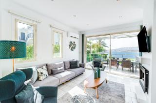 Beach Front Villa Aqua Blu by Ezoria Villas - Coral Bay - 7