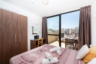 Sea Bliss penthouse with 2 terraces enjoying side Sea views by Getawaysmalta - St Paul's Bay - 2
