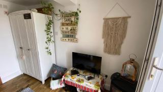 Wheelhouse - Grinkle Bell Cottage - 4