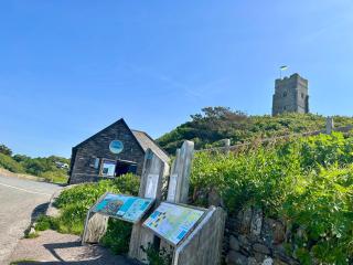 Spacious cottage in the village of Wembury - Wembury - 4