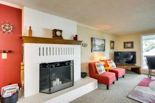 Lakefront Canadian Gem Fire Pit, Decks and Grills - 5