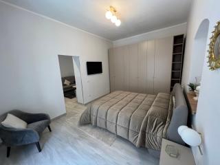 Zola Luxury House - 4