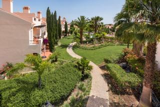 Luxury Apartment with Communal Pool and Terrace - Quarteira - 4