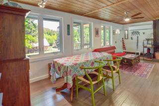 Strawberry Cabin Rental with Deck and Mountain Views! - Pine - 4