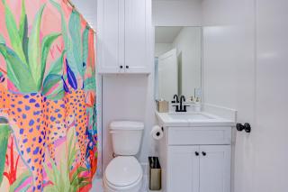 Oahu Studio Apartment - Galveston - 5