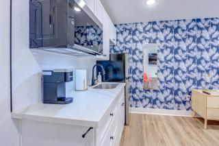 Tropical Sunset Studio Apartment - Galveston - 7