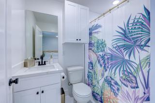 Caribbean Sea Studio Apartment - Galveston - 3