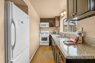 Bears Eye View - Steps to Bear Mountain Ski Resort! - 5