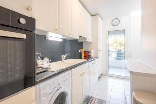 Le Parisien by Winsome Destination - 3