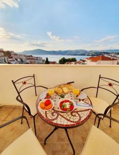 Penthouse Duplex Nina - Seaview 250m to Beach and Restaurants - Free Parking - Trogir and Ciovo - 15 minutes to airport - Trogir - 0