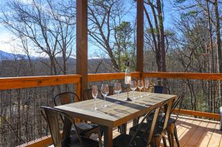 Smoky Mtn Retreat Hot Tub Game Room 3 Balconies - Sevierville - 9
