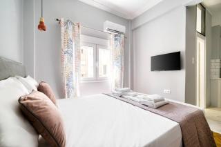 Cute Little Suite Apartment right at the Metro! - Atene - 2