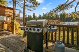 Blue Lagoon - Classic Lakefront Cabin with Pool Table! - Big Bear Lake - 7