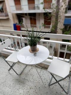 Christina-Anna Athens City Center walking distance to everywhere and Acropolis, in One of the most Favorable Locations by National Gardens and Zoo, Hellenic Parliament in Syntagma and Stylish Exquisite Kolonaki Cozy Renovated Apartment - Atene - 9