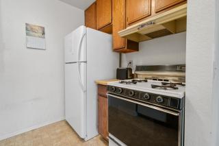 Boulder Bay Chalet Condo - Mountain charm condo with lake view and WIFI! - 5