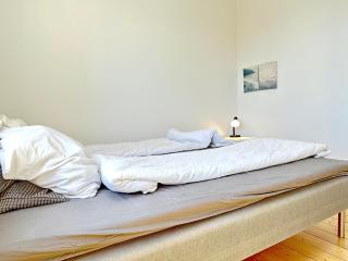 Beautiful Apartment In The Heart Of Aalborg - 4