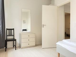 Three Bedroom Apartment In Esbjerg, Kronprinsensgade 20 - 1