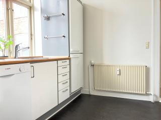 Two Bedroom Apartment In Esbjerg, Tordenskjoldsgade 24 - 1