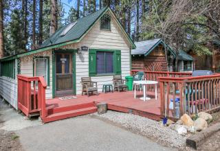 Hiner Haven - Cozy cabin near ski slopes and Alpine Zoo - 9