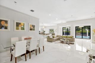 VillaLee Luxury Heated Pool & Spa Sauna Golf - North Miami - 1