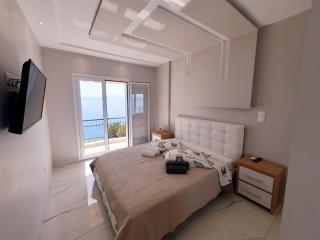 AGORA luxury APARTMENT 4 - 5