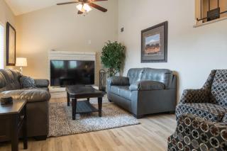 Cozy Quiet two story home pool outdoor entertaining bbq - Chandler - 7