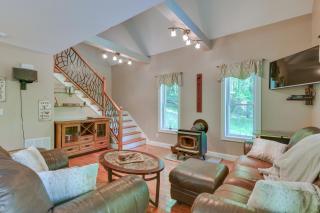 Game Room and Hot Tub Old Forge Home! - 7