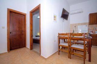 Christina Apartments - 3