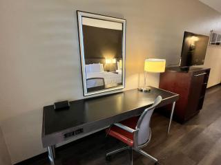 Grandstay Hotel & Suites - Waunakee - 5