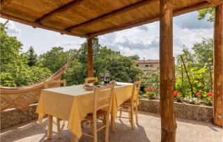 Awesome Home In Macchino With Kitchen - 2