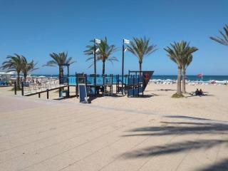 Apartamento primera línea de playa Gandia - Los Mártires - 2