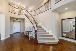 Escape to Luxury Newport Coast Pelican Gated Home - Newport Beach - 7