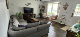 Boho Cottage - Hot tub and close to Beach - Fort Erie - 6