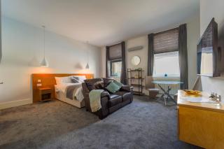 Captivating 1-Bed apartment Merthyr Tydfil - - Merthyr Tydfil - 9
