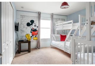 Lakefront 5BR Resort Pool Home Near Disney World - Kissimmee - 7
