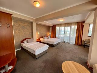 Hotel Millennium - Pogradec - 4