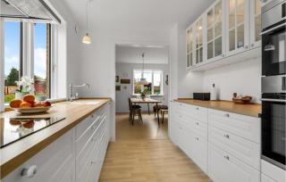Lovely Home In Nexø With Kitchen - 4