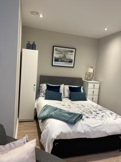 Sweet Swan House - Rickmansworth - 1