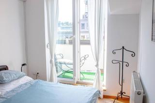 Panoramic apartment in old town Bratislava - 3