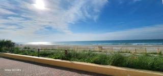 Oceanfront Efficiency T105 - Myrtle Beach - 0