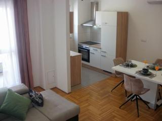 Apartment Paradise - 6